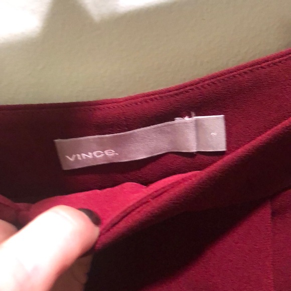 Vince Bordeaux cropped wide leg pants. - Picture 3 of 4